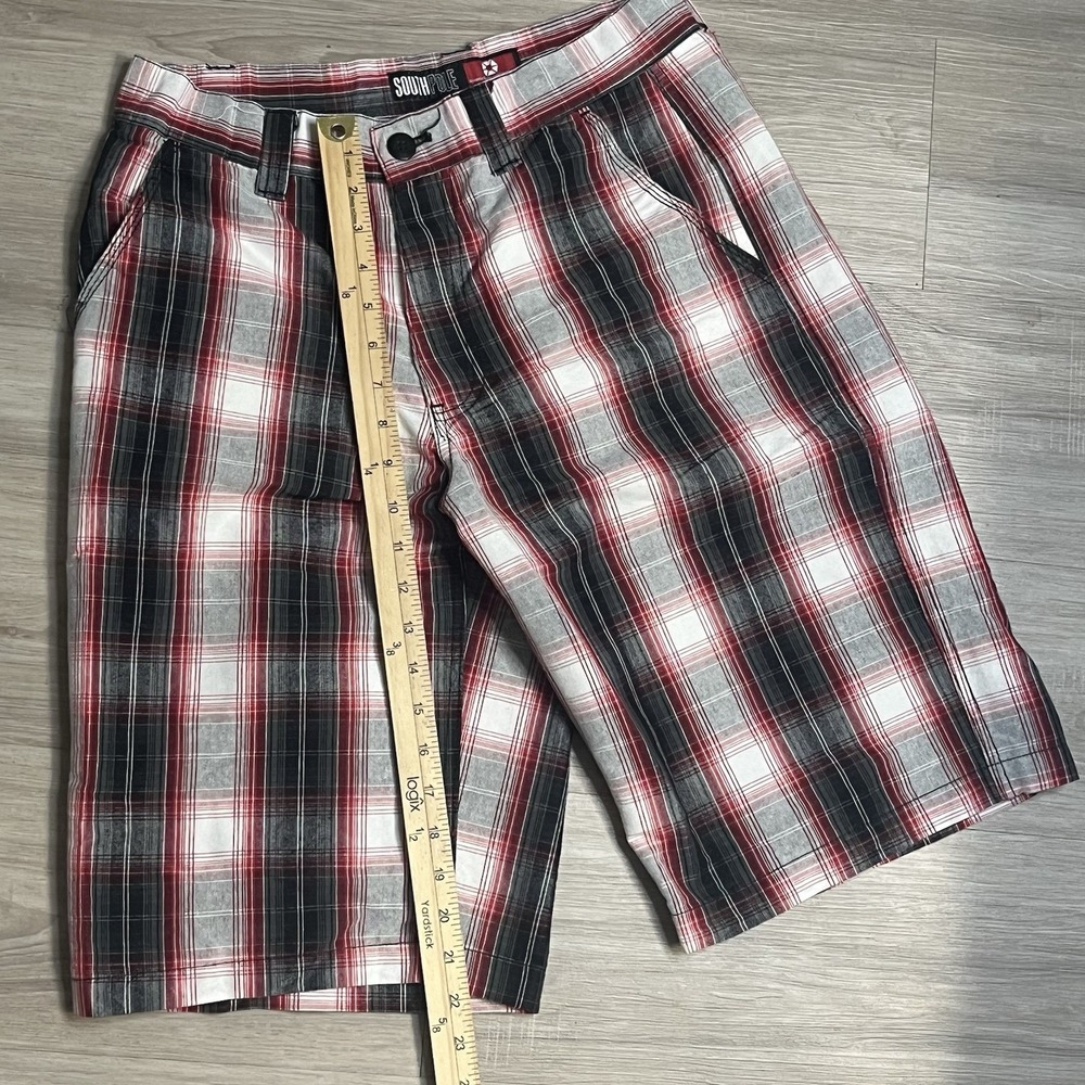 Y2K Southpole Mens Size 32 (Fits 31) Red White Plaid Baggy Shorts - Picture 6 of 7